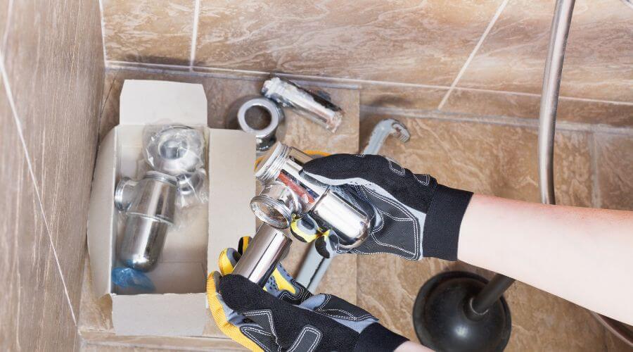 Professional gutter cleaning in Reading, VT